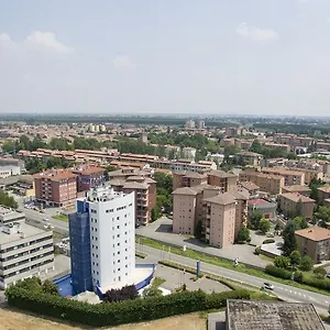 White Palace & Cento (Emilia-Romagna)